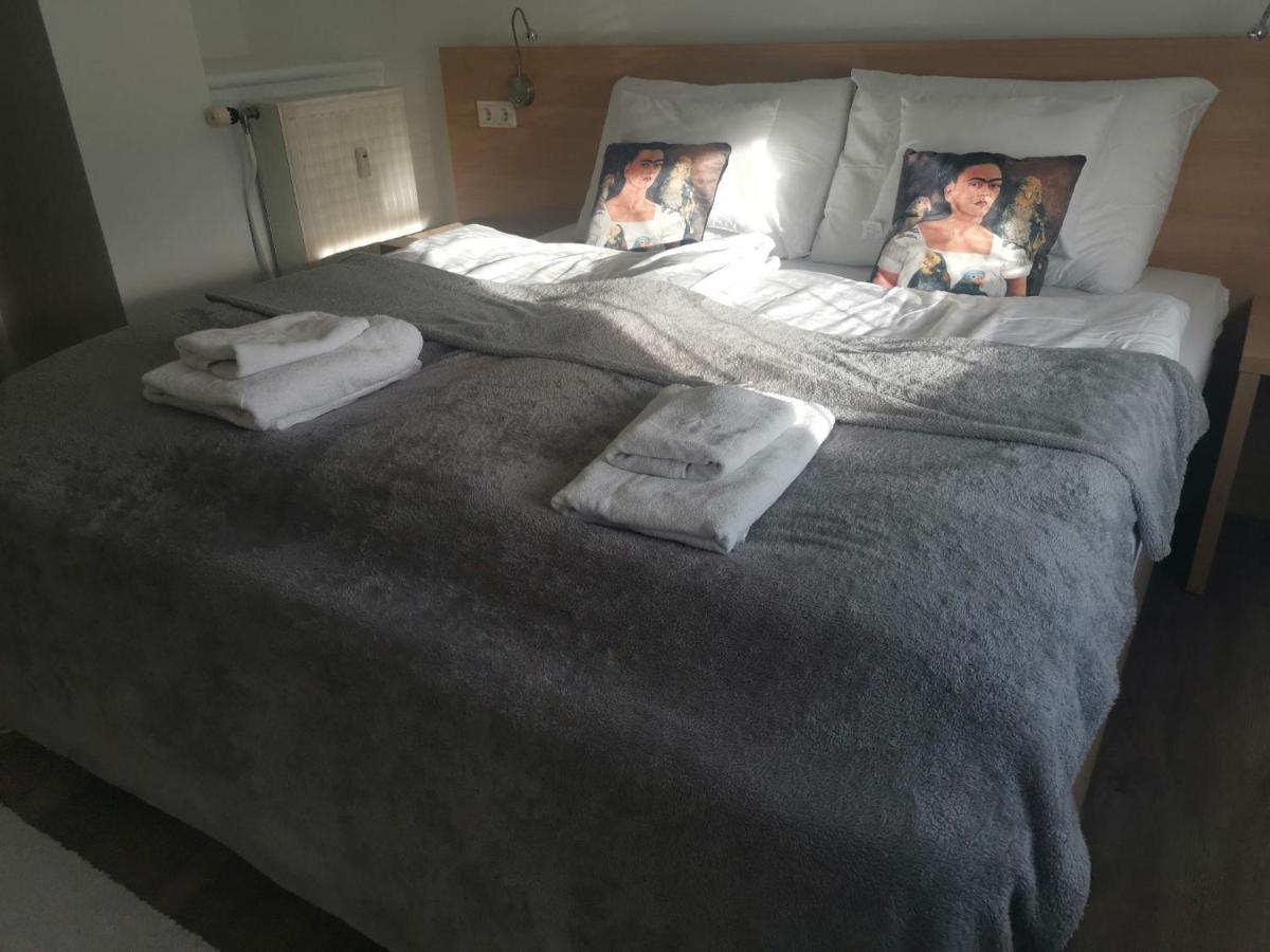 Eisenerzer Apartmenthaus Buitenkant foto